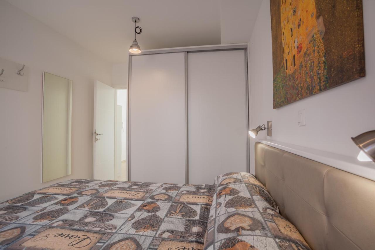 Apartman Madonnina Црес Экстерьер фото